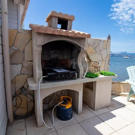 La Roche, Cabanon Cosy Les Pieds Dans L'eau Avec Vue Exceptionnelle Σπίτι διακοπών Ιέρ