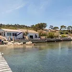 La Roche, Cabanon Cosy Les Pieds Dans L'eau Avec Vue Exceptionnelle * Hyères