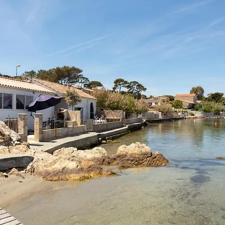 La Roche, Cabanon Cosy Les Pieds Dans L'eau Avec Vue Exceptionnelle * Hyères