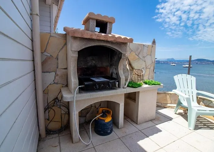 La Roche, Cabanon Cosy Les Pieds Dans L'eau Avec Vue Exceptionnelle Casa vacanze Hyères