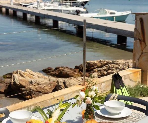 La Roche, Cabanon Cosy Les Pieds Dans L'eau Avec Vue Exceptionnelle * Hyères