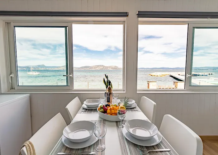 La Roche, Cabanon Cosy Les Pieds Dans L'eau Avec Vue Exceptionnelle Hyères